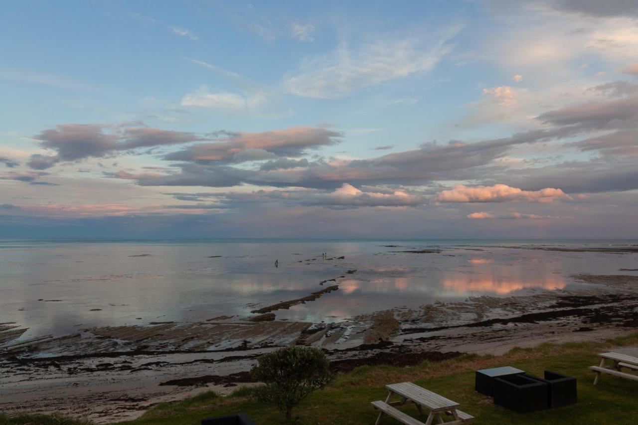 Tatapouri Bay Hotell Gisborne Eksteriør bilde